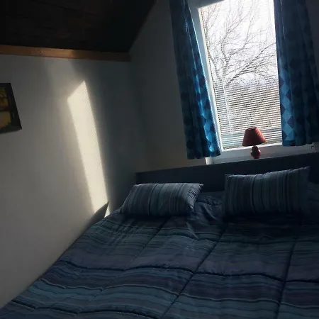 Alena Hutarova -chalupa Dom wakacyjny *