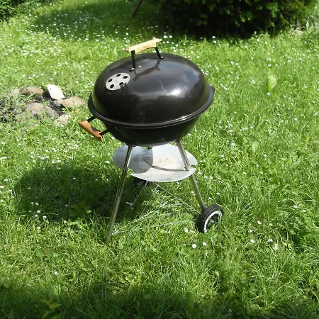 Semesterbostad Alena Hutarova -chalupa Bzince pod Javorinou