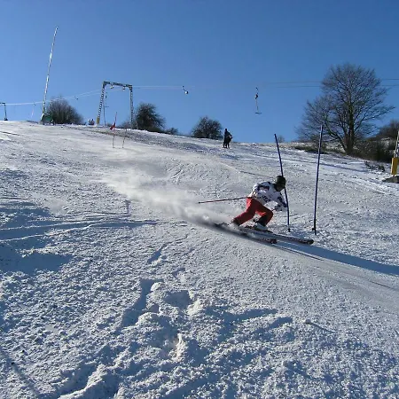 Alena Hutarova -chalupa Bzince pod Javorinou