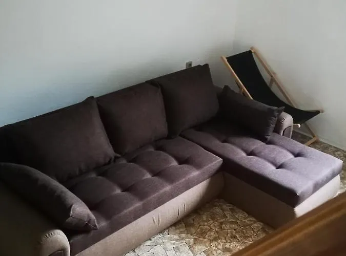 Alena Hutarova -chalupa * Dolní Bzince